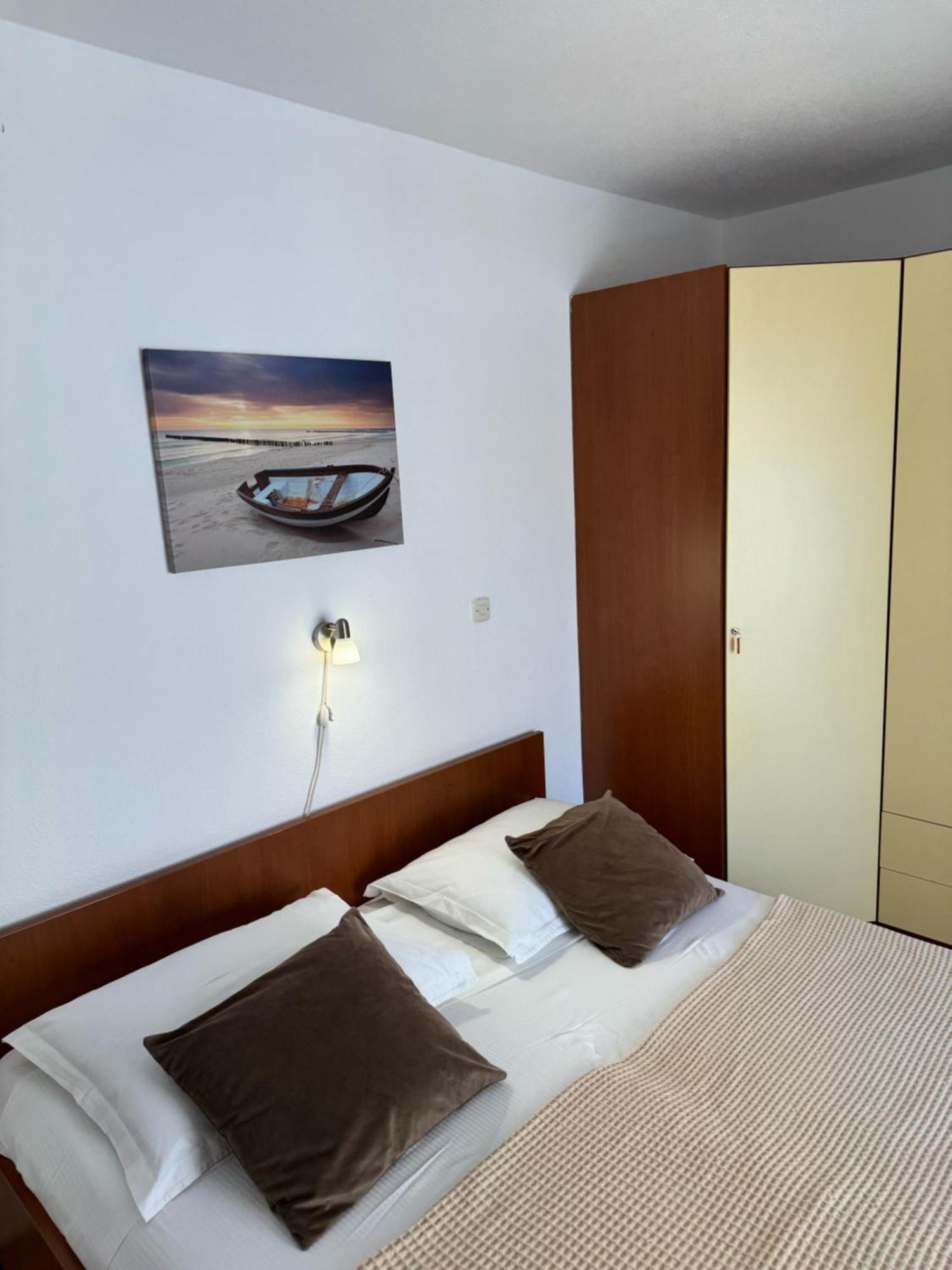 Apartmani Komparic Baška Voda Exterior foto