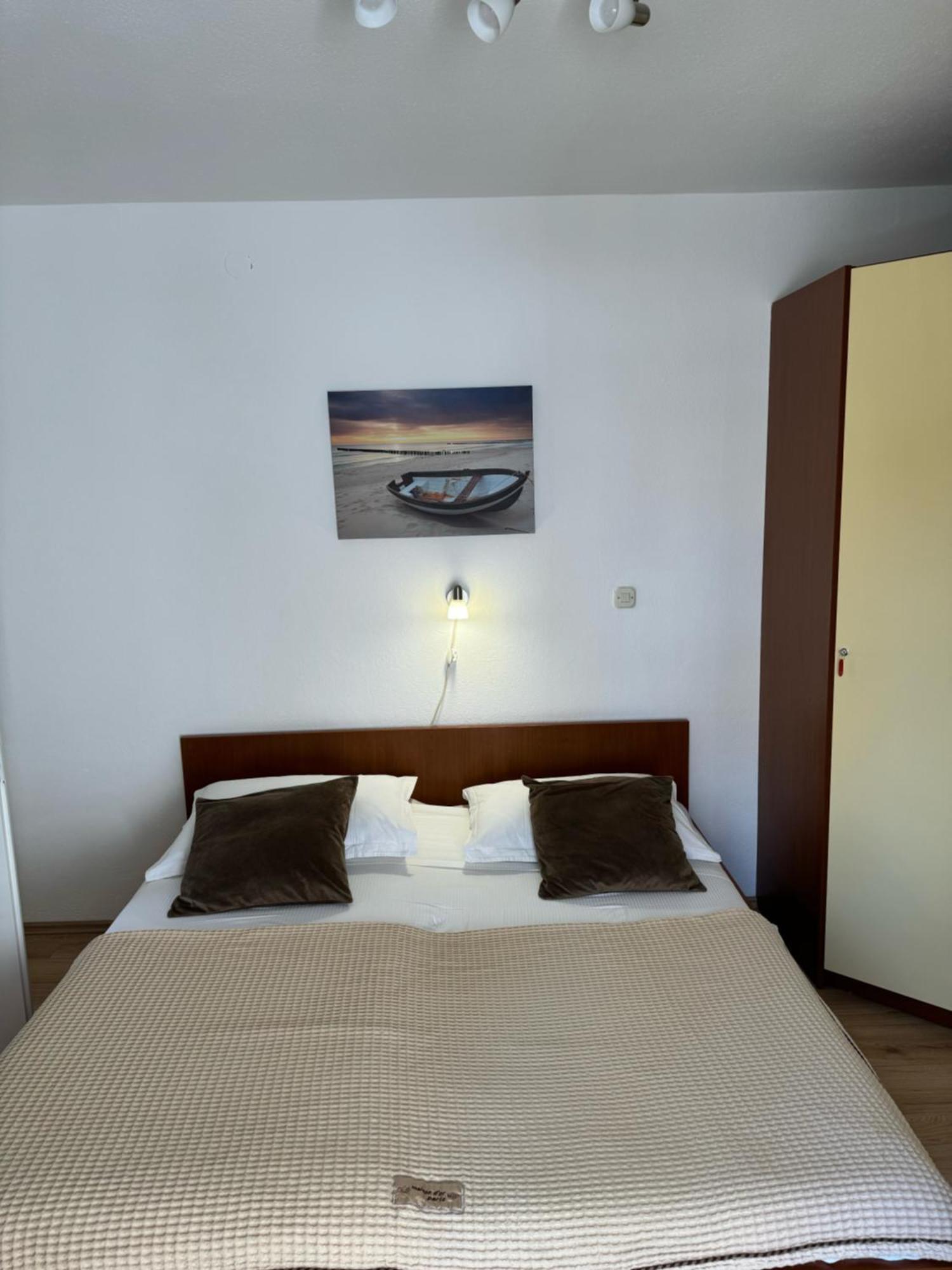 Apartmani Komparic Baška Voda Exterior foto